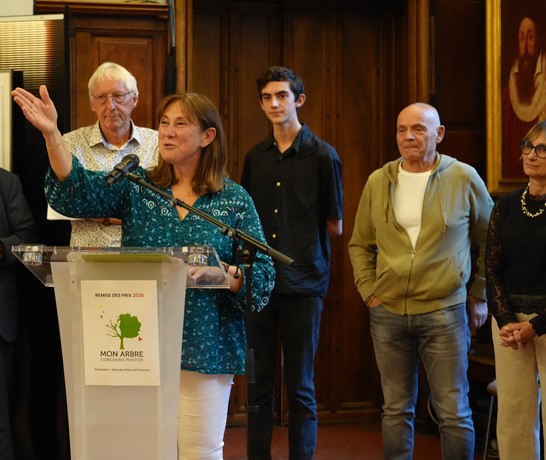 Hommage à Francis Hallé par la correspondante des Bouches-du-Rhône de l'association A.R.B.R.E.S